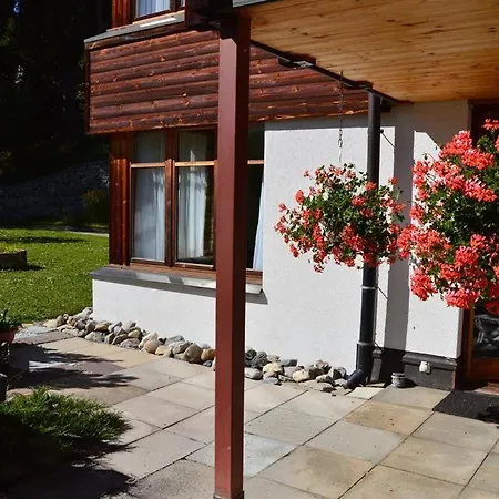 Tschuggenweg 2 Apartment *