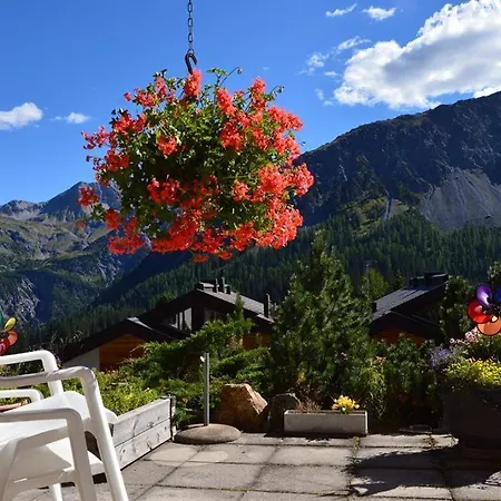 Tschuggenweg 2 * Arosa