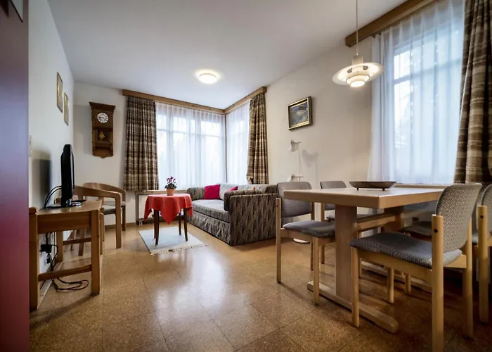 Tschuggenweg 2 Apartamento *